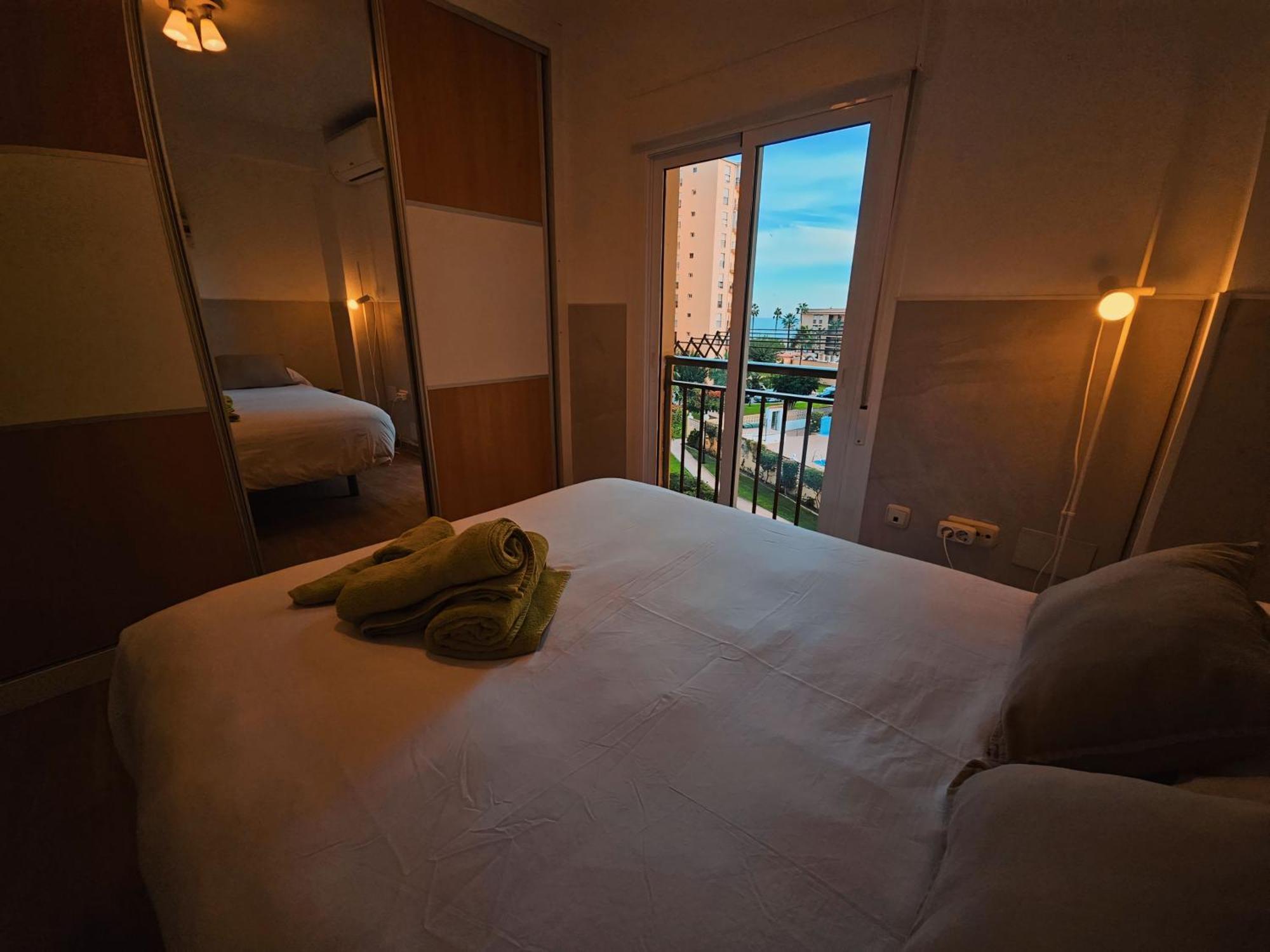 Apartamento Paseo Maritimo De Playamar Torremolinos Dış mekan fotoğraf