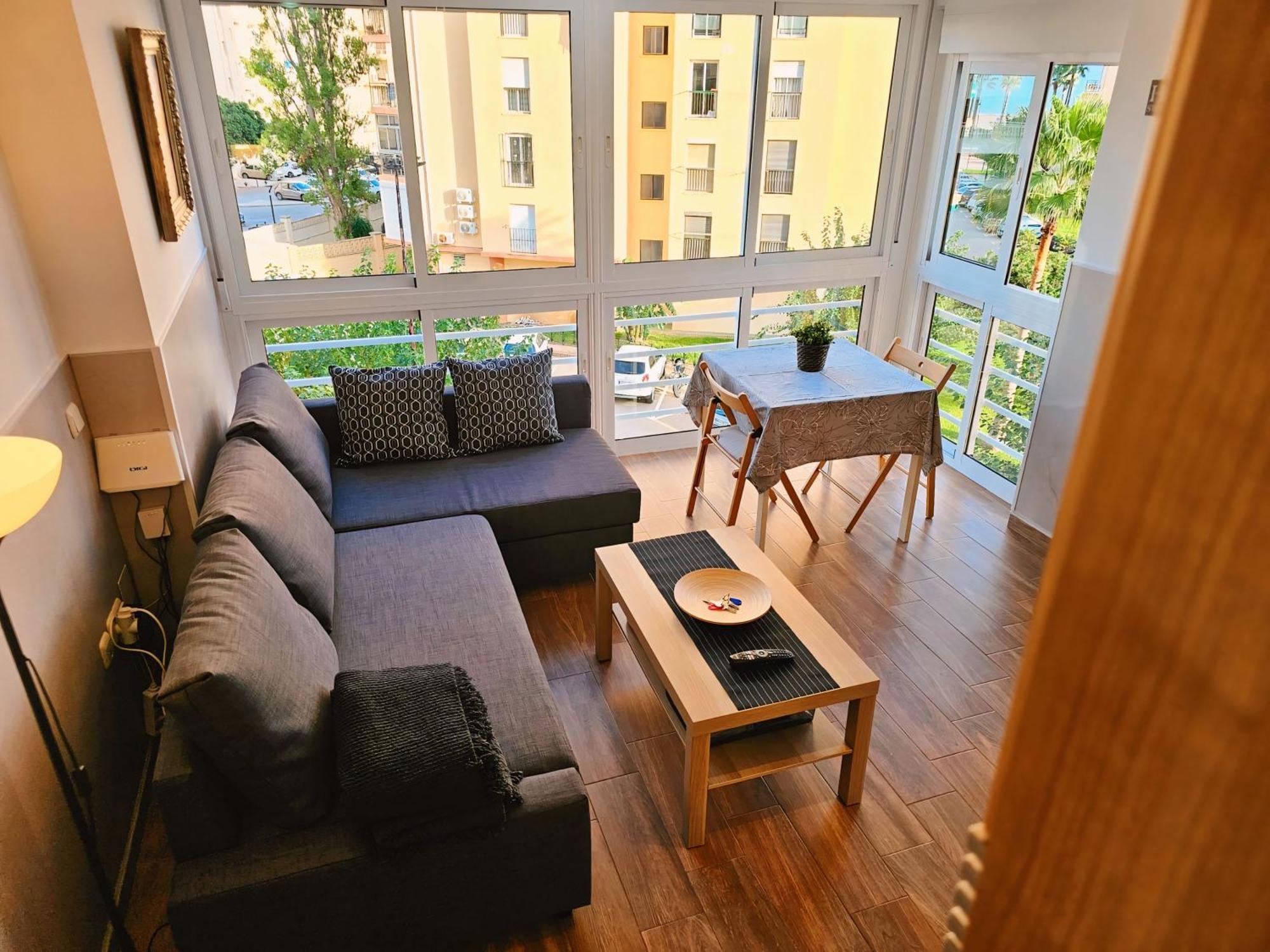 Apartamento Paseo Maritimo De Playamar Torremolinos Dış mekan fotoğraf
